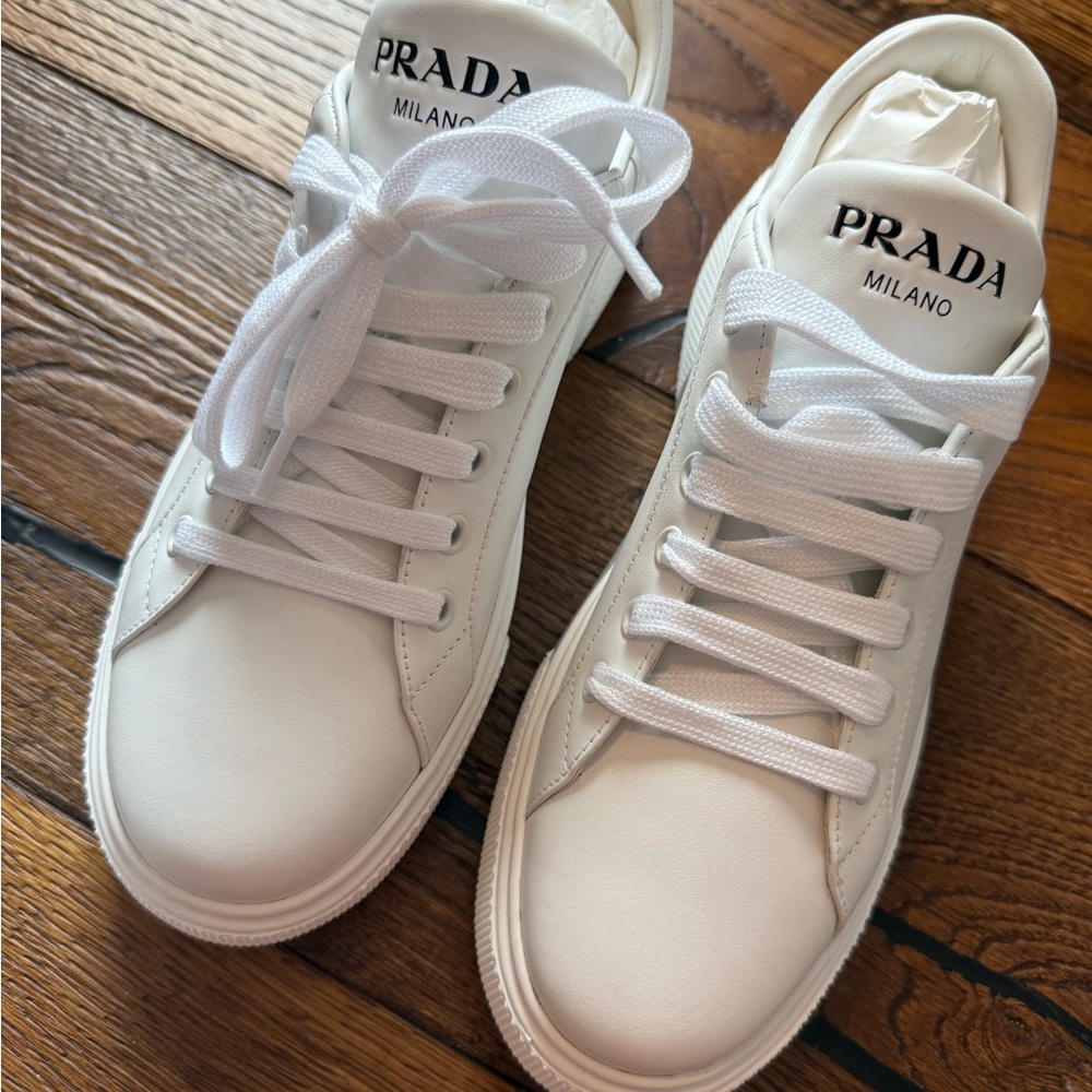 PRADA Calzature Donna Vitello Soft Bianco Sneaker Size 37.5